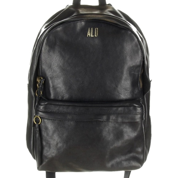 Madewell Handbags - Madewell The Lorimer Leather Backpack